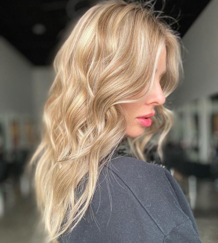Luxurious look Blonde
